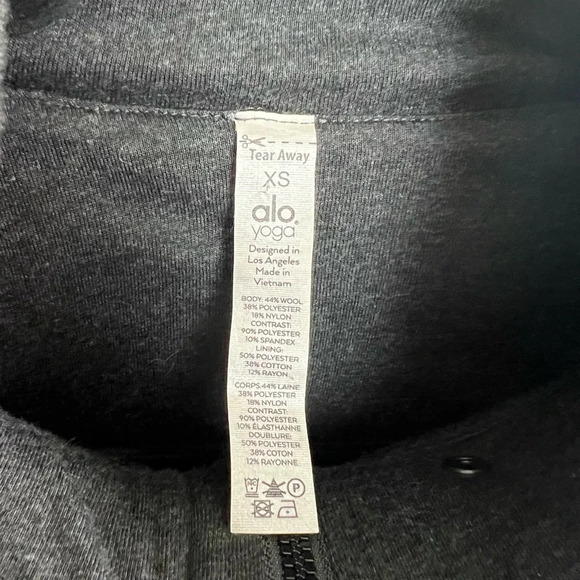 ALO Yoga Anthracite Heather Grey Cropped Strut This Jacket Activewear Women’s XS - Picture 6 of 12